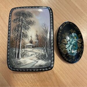 Russian Lacquer Box and Palekh Floral brooch handpainted